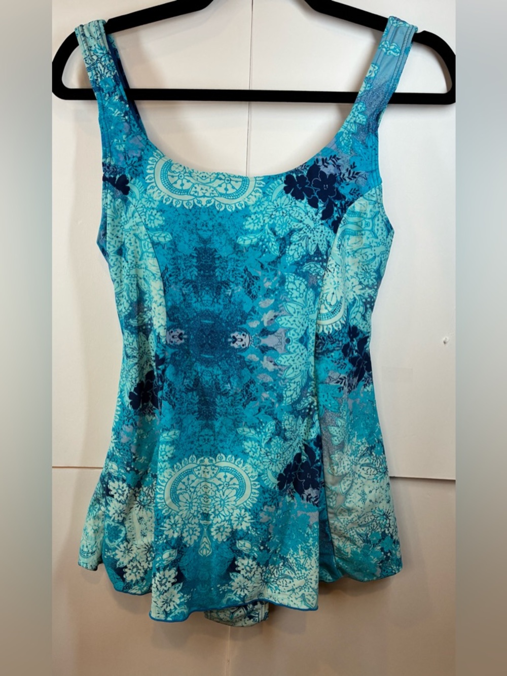 Shore Shapes Swim Dress One Piece Blue Floral Paisley Skirted Swimsuit Womens 10